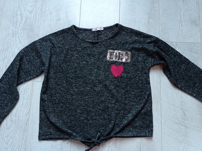 Pull fille ,8 ans