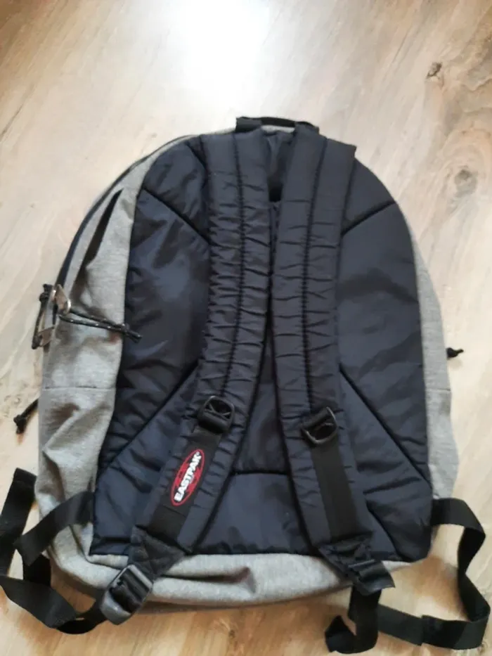 Sac 'Eastpak' - photo numéro 2