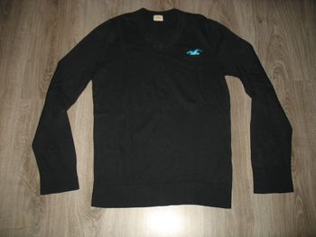 PULL FIN NOIR "HOLLISTER" - TAILLE M - n°01