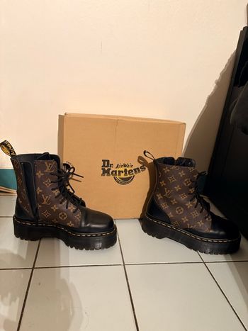 Dr martens customise