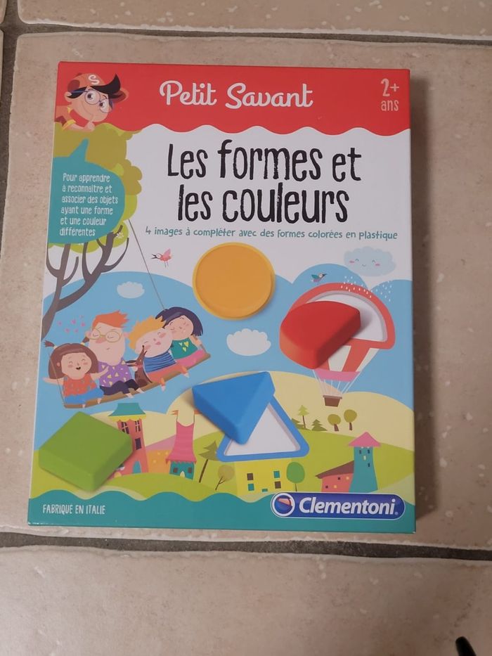 Jeu les formes et les couleurs - photo numéro 2