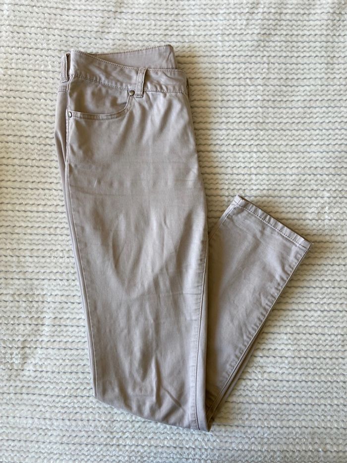 Pantalon taille basse beige / Taille 40