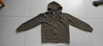 Gilet zippé à capuche 12 ans