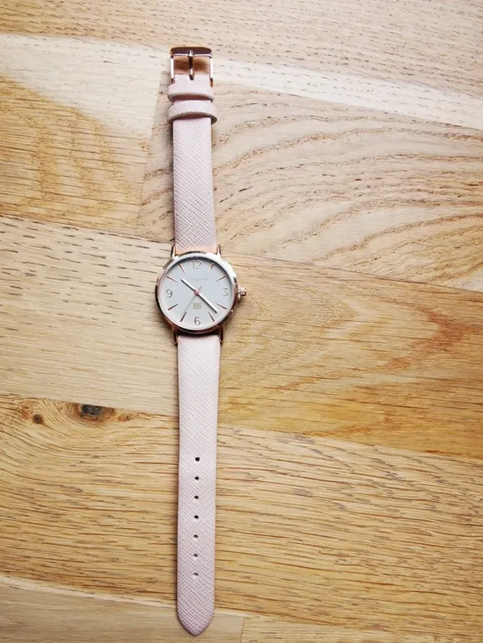Montre femme neuve - photo numéro 4