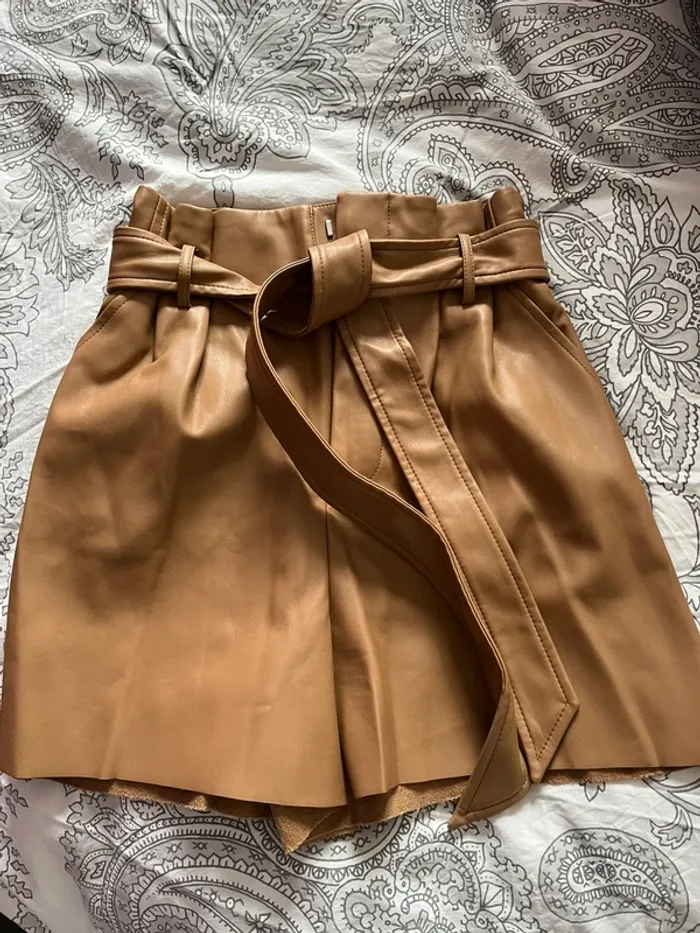 Short camel