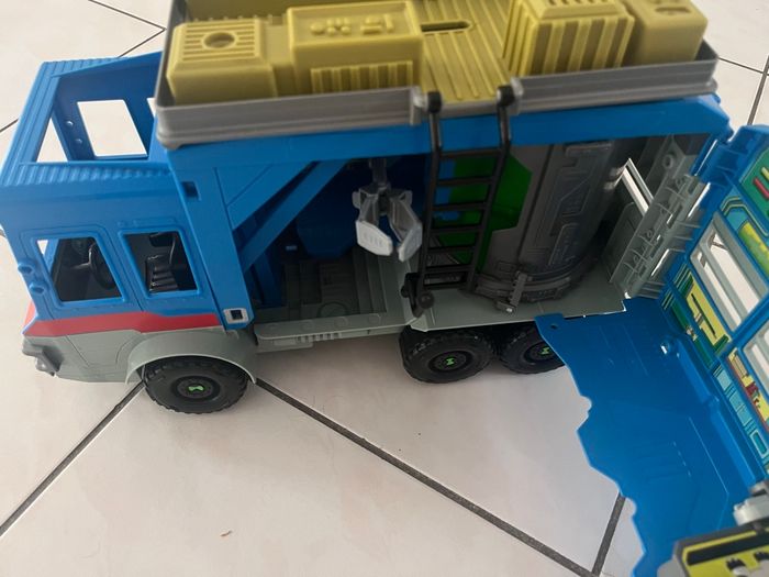 Camion ben10 - photo numéro 7