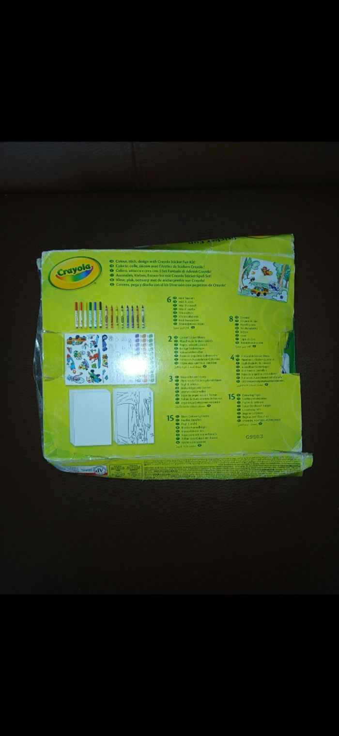 Atelier de stickers crayola a partir de 4 ans - photo numéro 3