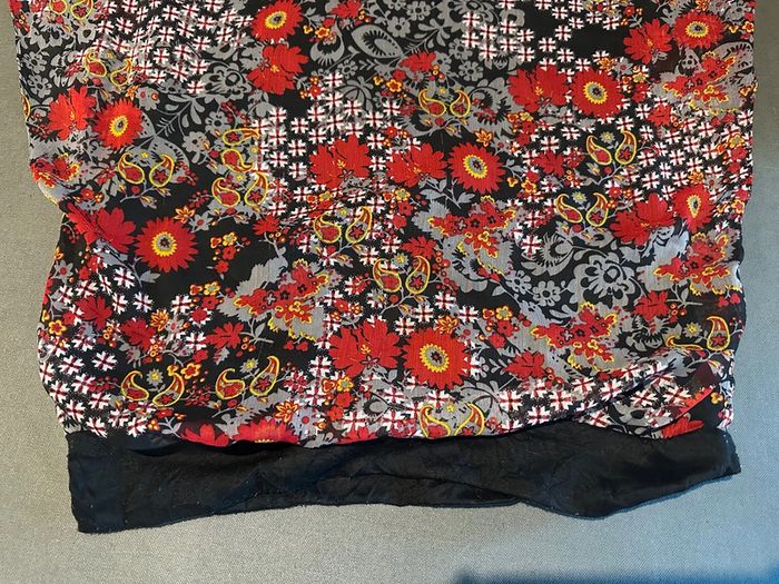 T-shirt manches courtes fluide voile fleuri doublé - photo numéro 2