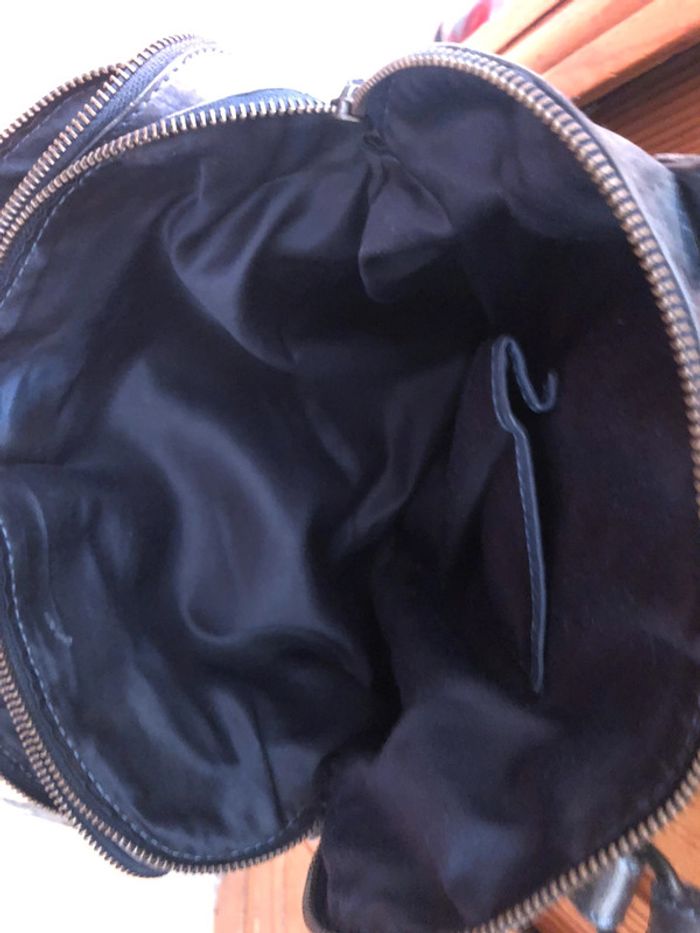 Sac bleu nuit en cuir - photo numéro 7
