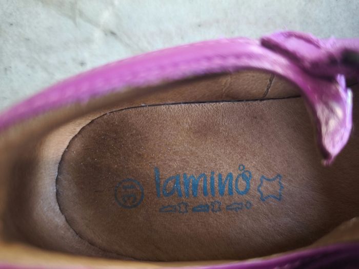 Chaussures en cuir taille 31. Excellente qualité espagnole. Bon état général - photo numéro 6