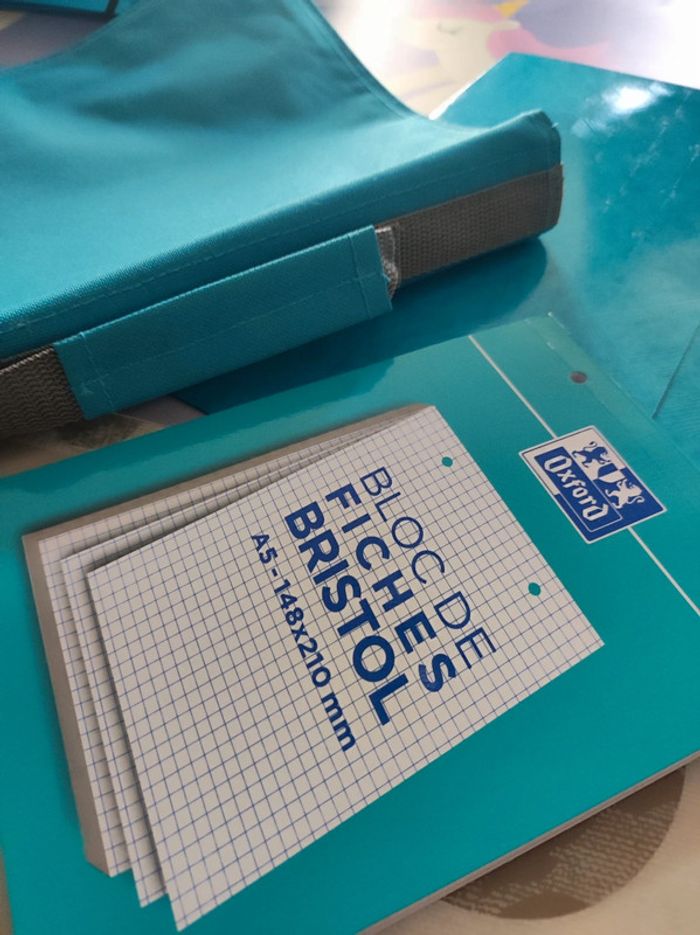Lot fournitures scolaires - photo numéro 4