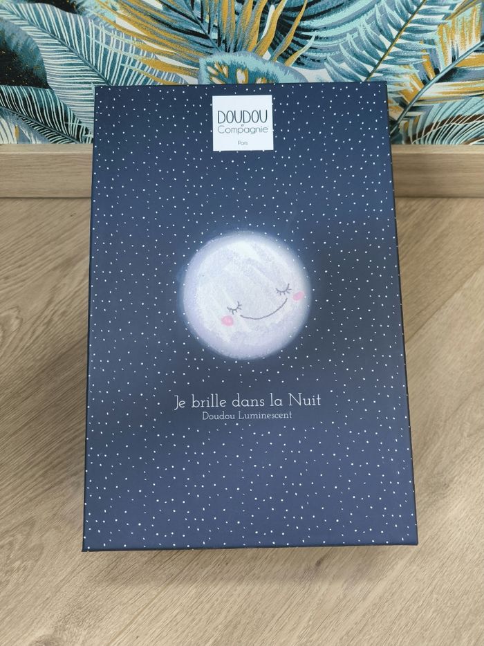 Doudou ours Luminescent
Neuf , jamais sorti de son emballage
Marque doudou et compagnie - photo numéro 3