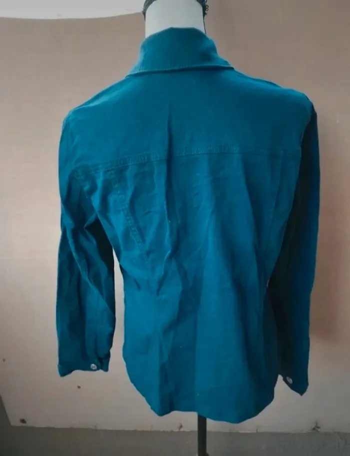 Veste taille 36-38 - photo numéro 3