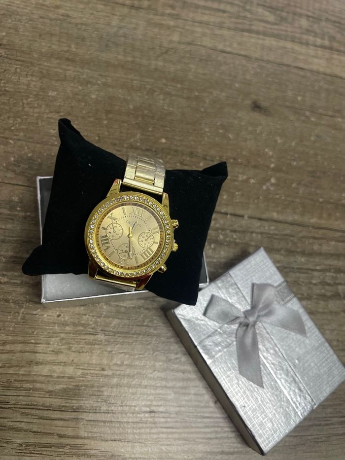 Montre. En acier  inoxydable - photo numéro 4