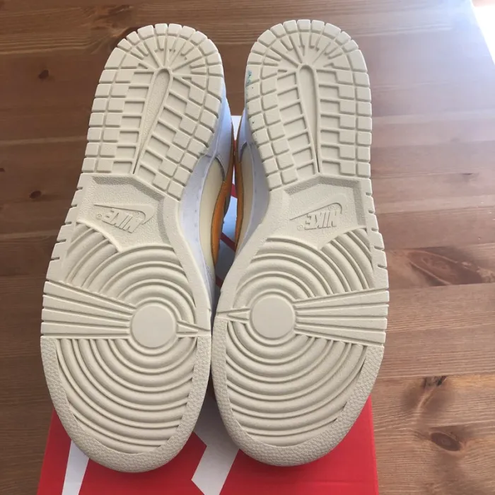 Nike Dunk Low « Sundial » en 39 - photo numéro 6