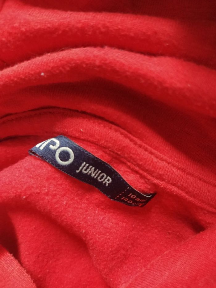 Sweat rouge 8/10 ans - photo numéro 4