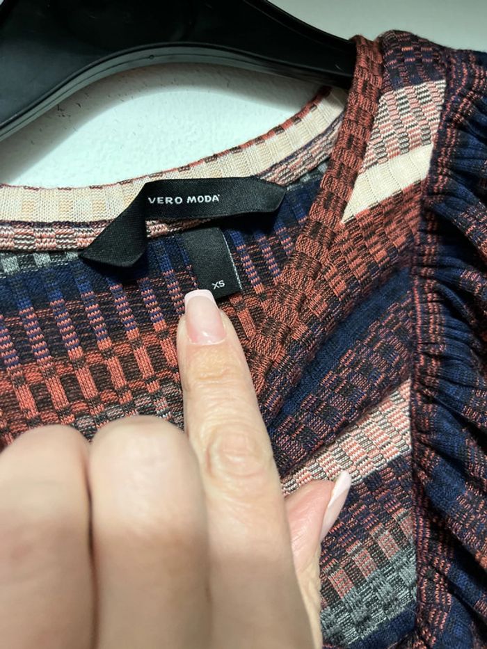 T-shirt taille 34 - photo numéro 4