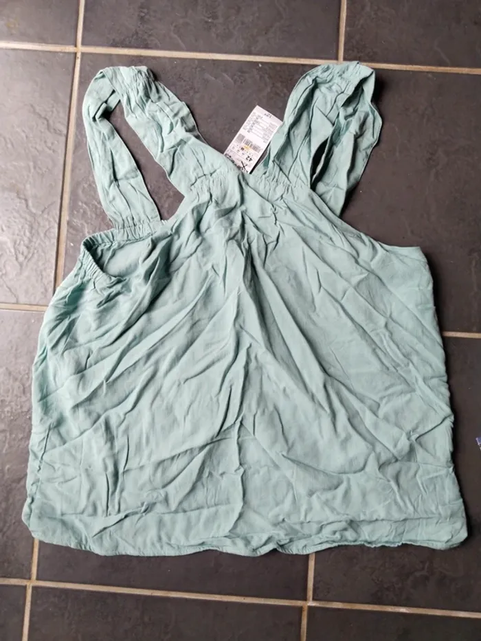 Joli lot de 13 vêtements femme neufs de marque Kiabi taille 42/44 - photo numéro 9