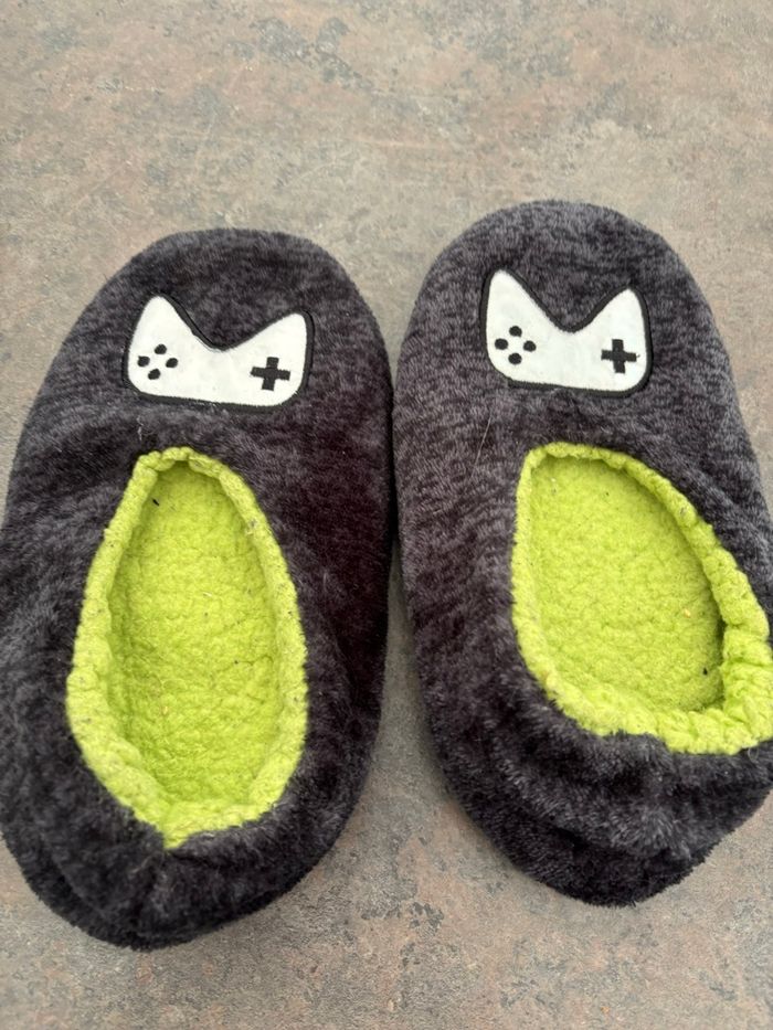 Pull plaid et chausson garçon - photo numéro 4