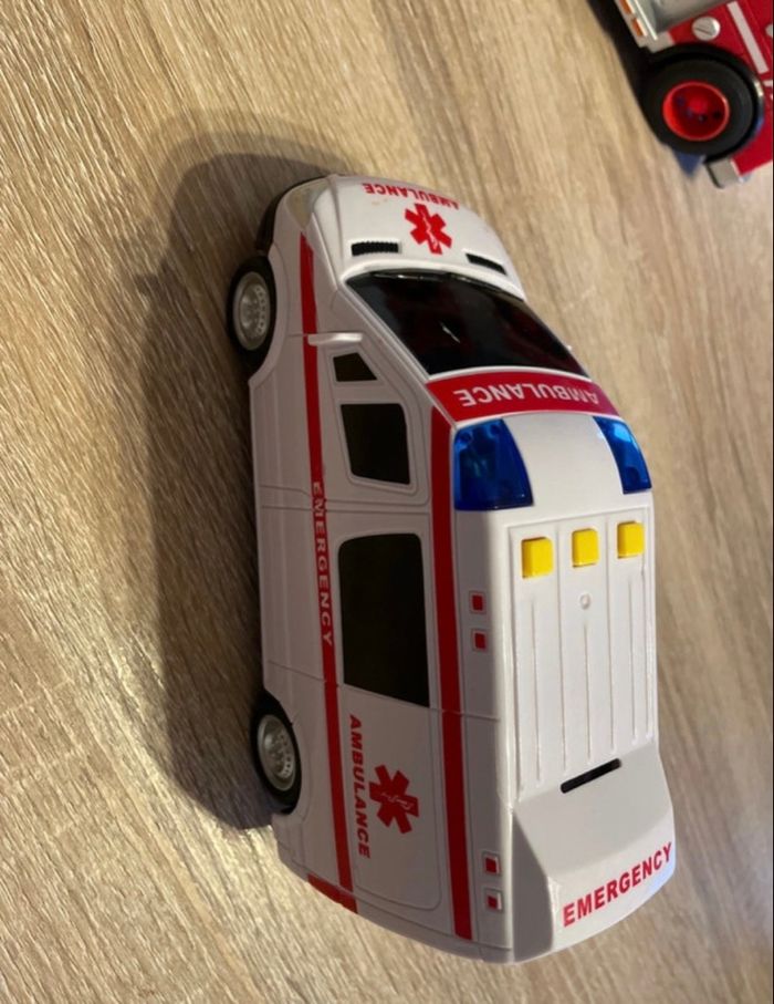 Lot véhicules - photo numéro 3