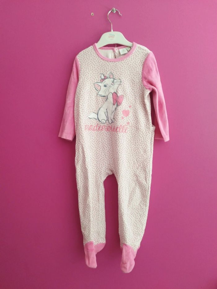 Pyjama velours Marie Disney taille 24 mois b7