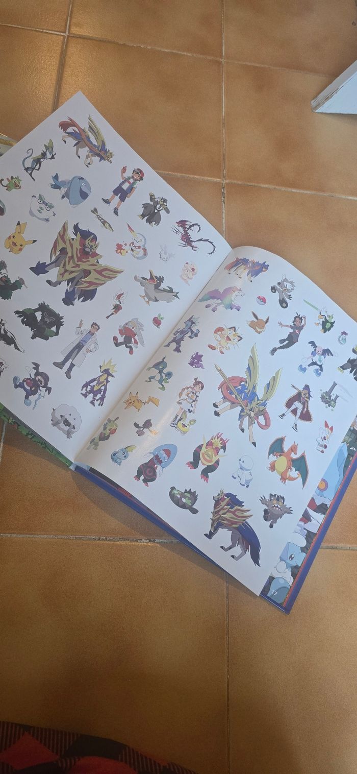 Livre pokemon + stickers neuf - photo numéro 4