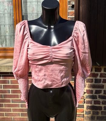 💖 Blouse courte rose manches bouffantes H&M – Taille 38 (M)