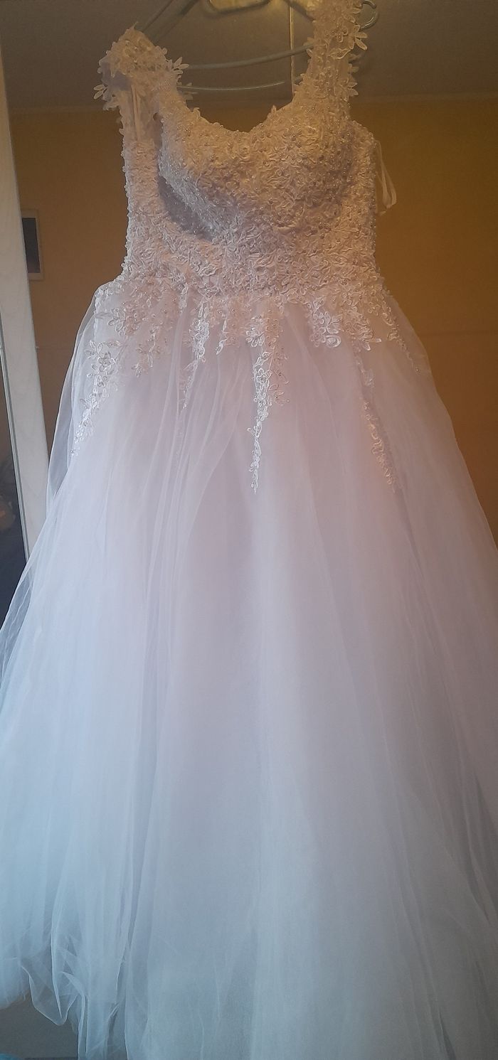 Robe de mariée laçage et perles - photo numéro 4