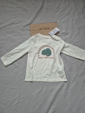 T-shirt 18 mois kiabi neuf