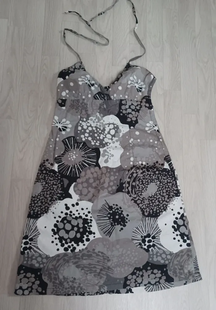 Robe H&M mi-longue femme