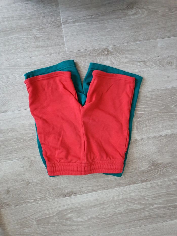 Lot de 2 shorts taille 5 - 7 ans - photo numéro 9
