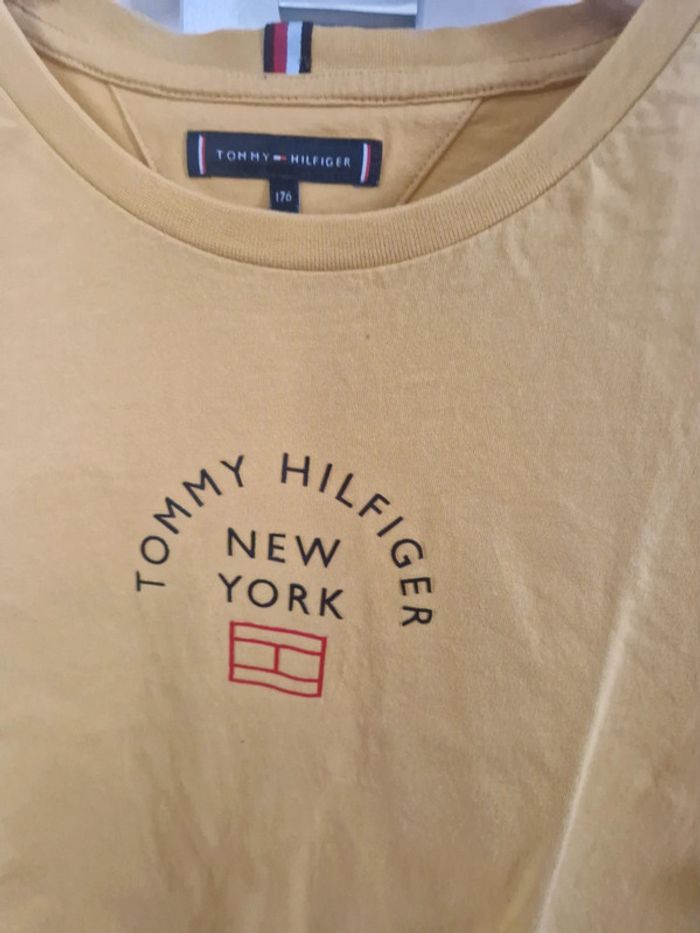 Tee-shirt Tommy Hilfiger 16ans - photo numéro 4