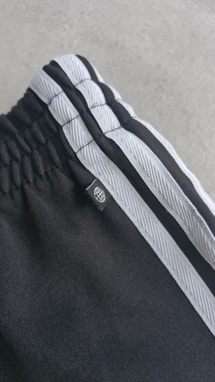 Pantalon de survêtement / jogging Adidas taille S - photo numéro 4