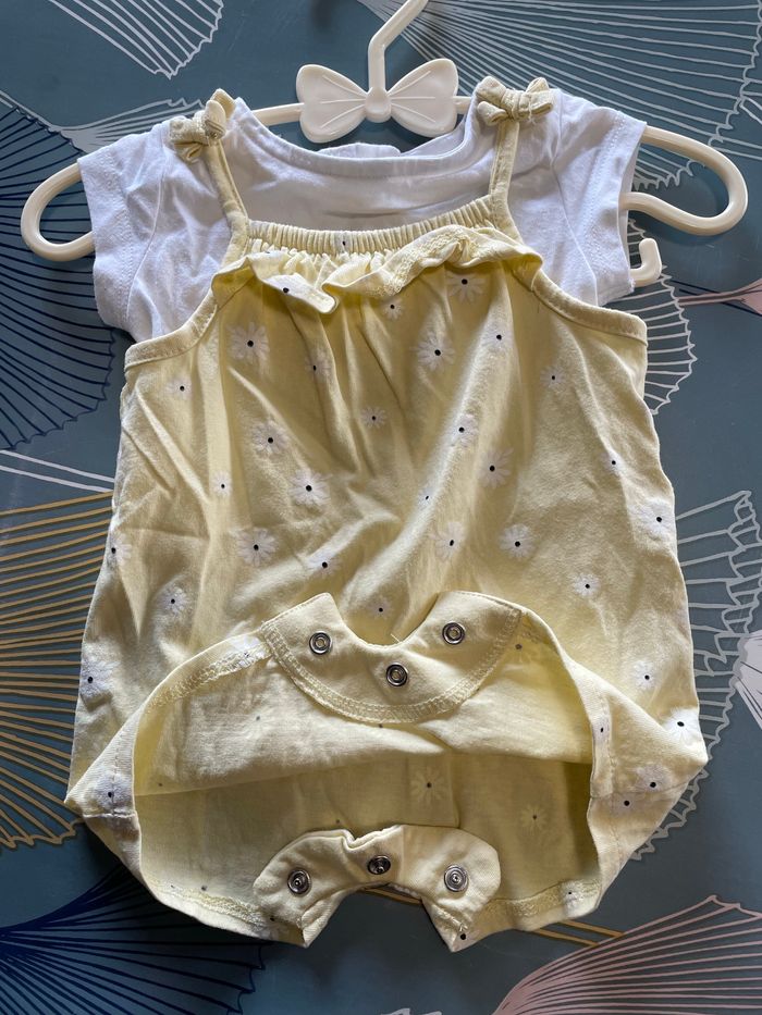 Tenue combinaison bébé fille - photo numéro 2