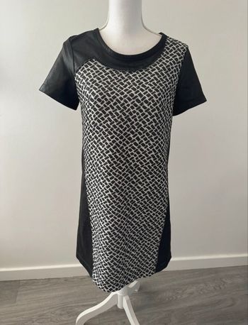 Robe bariolée noire et blanche similicuir Cop Copine T38 M