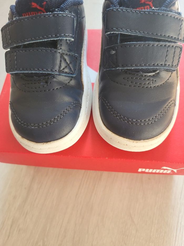 Baskets puma taille 21 - photo numéro 4