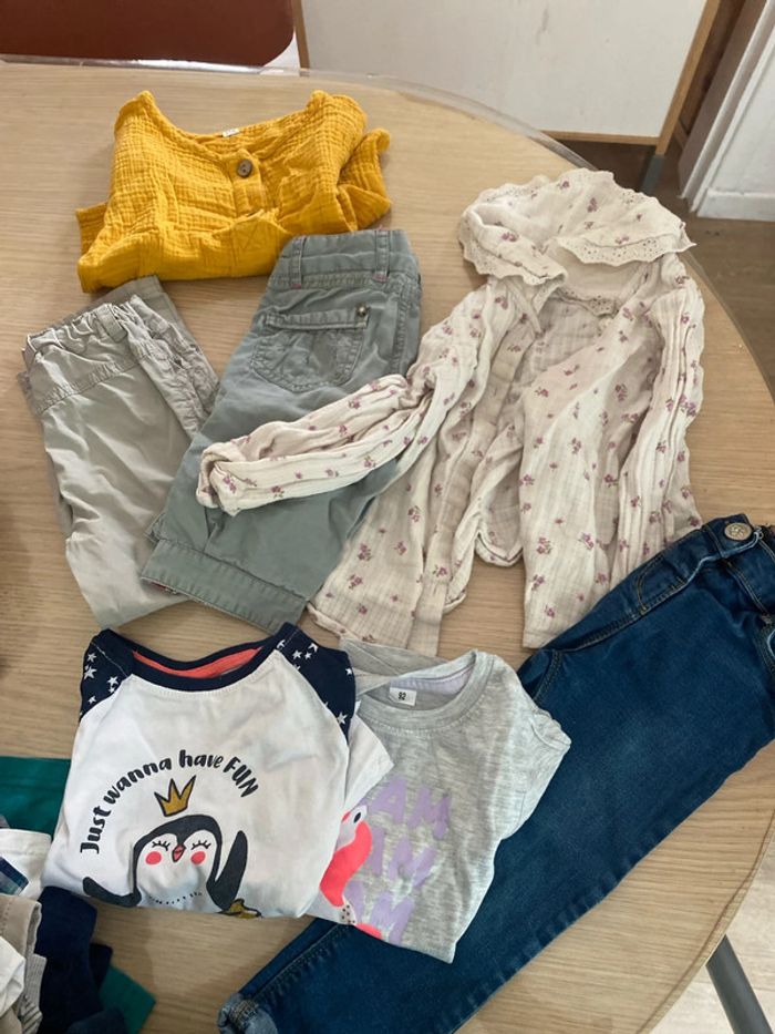 Lot vêtements fille 2ans
