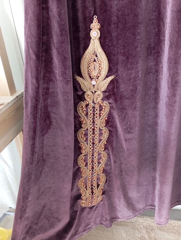 Robe orientale velours - photo numéro 3
