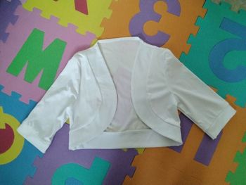 Gilet court blanc