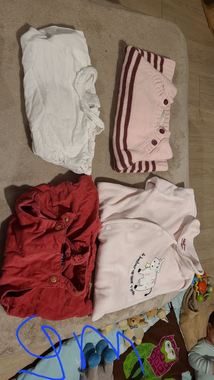 Lot vêtements bébé filles - photo numéro 8