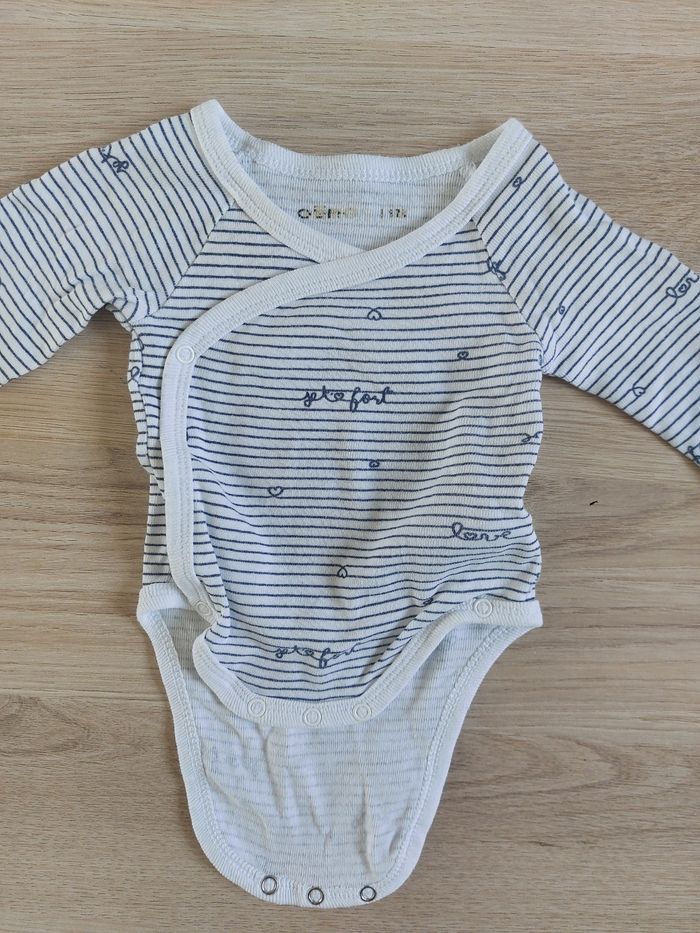 Lot 6 bodies garçon 1 mois - photo numéro 3
