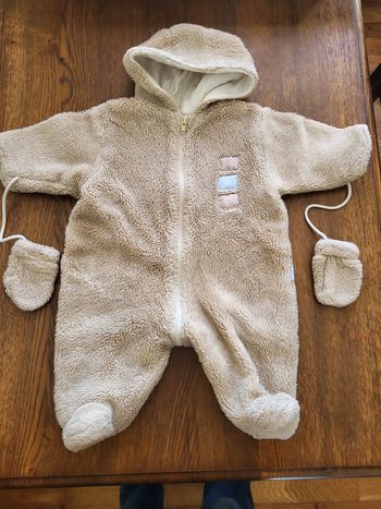 1 combinaison 6 mois 