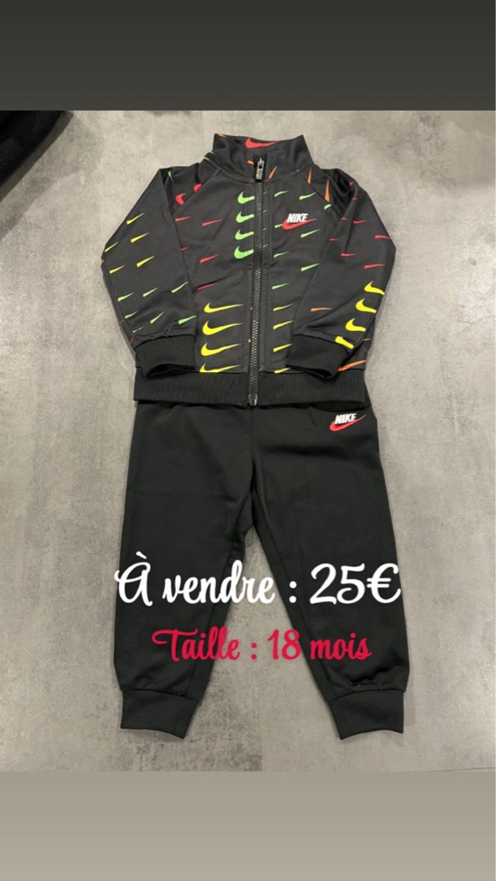 Ensemble Nike