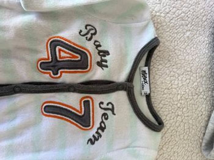 Pyjama 3 mois - photo numéro 3