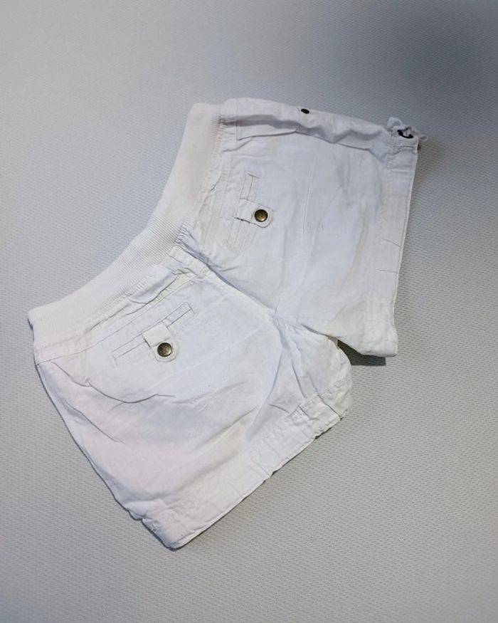 Short blanc 36 - photo numéro 4