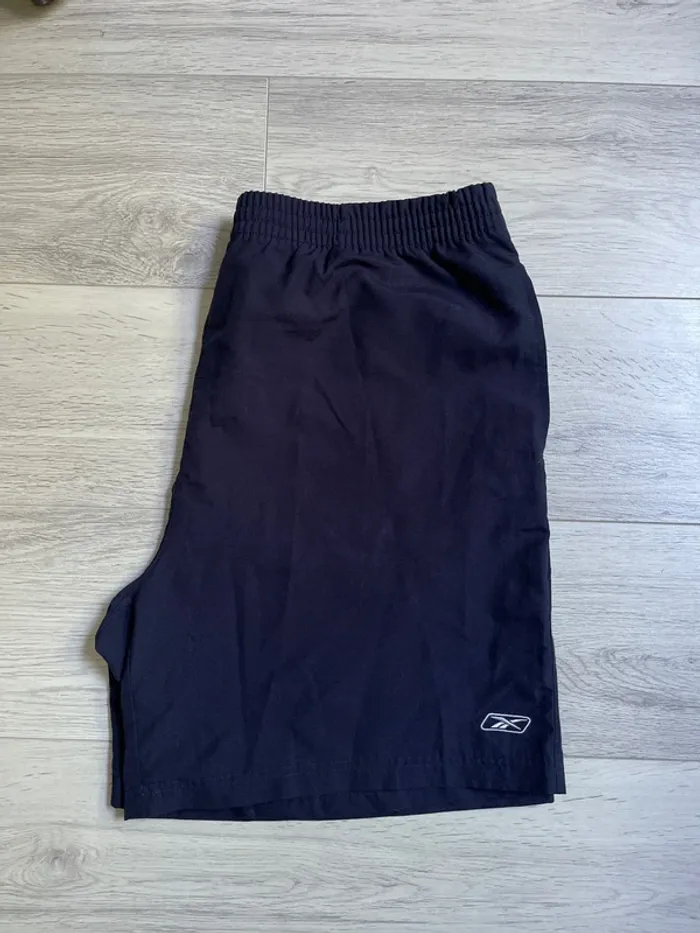 Short reebok