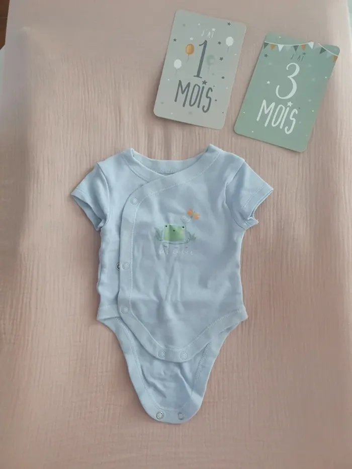 Bodie 0 3 mois