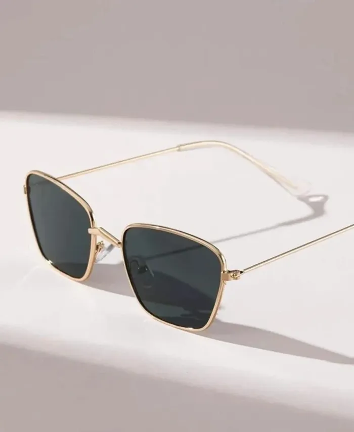 Lunettes de soleil rétro – Look chic & moderne - photo numéro 2
