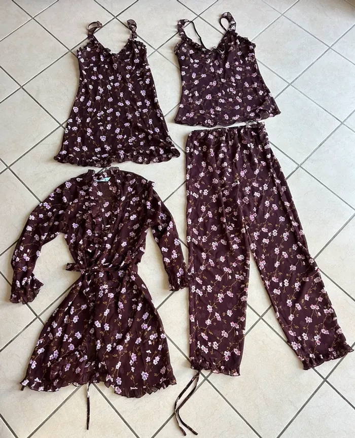 Superbe pyjama / ensemble de nuit 4 pièces vintage Eskimo - photo numéro 3