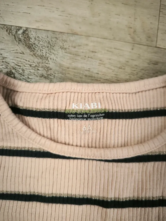 Pull et tee shirt 6ans - photo numéro 7